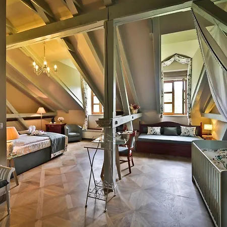 Hotel Romantic Mlyn Karlstejn
