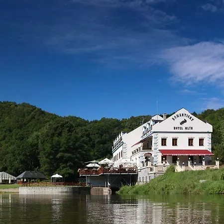 Hotel Romantic Mlyn Karlstejn