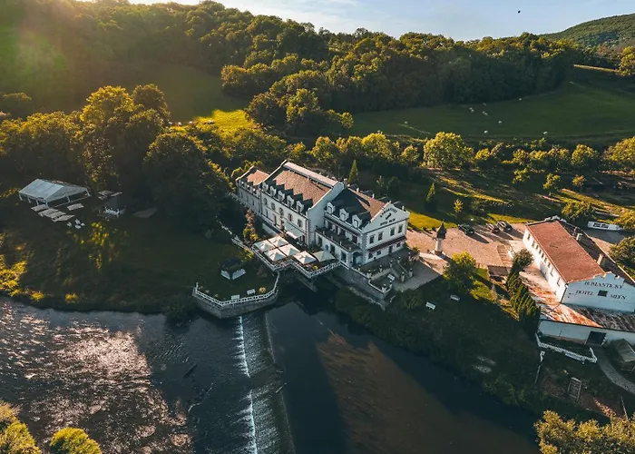 Romantic Mlyn Karlštejn