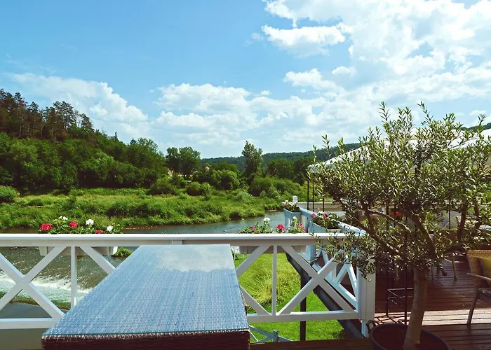 Romantic Mlyn Отель Карлштейн